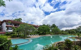 Waterford Valley Chiangrai Golf Course And Resort